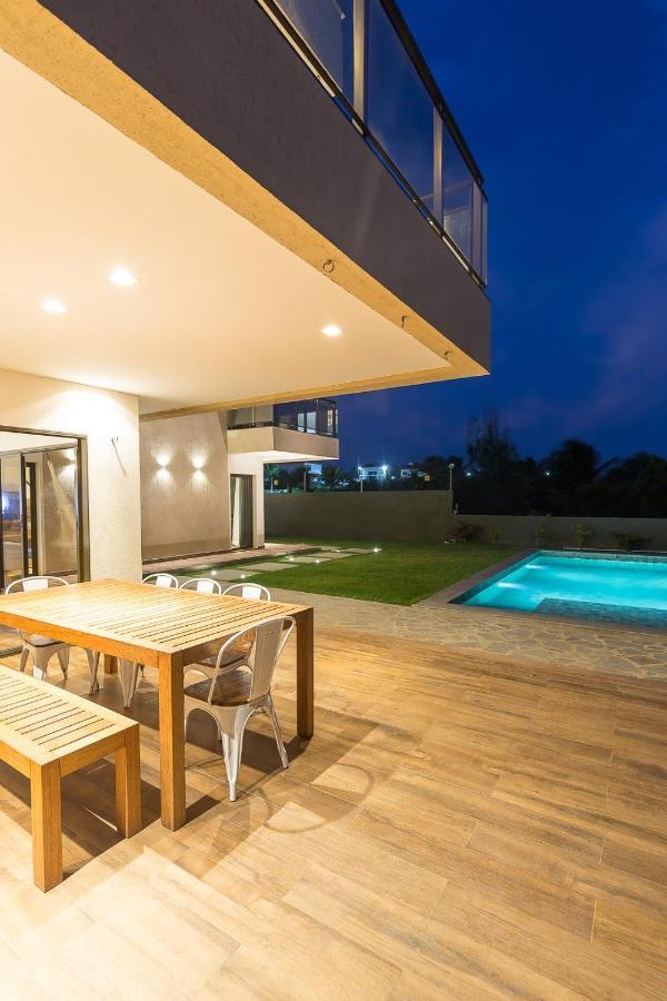 カノア・ケブラーダ Luxurious New House, Unforgetable Experience.ヴィラ エクステリア 写真